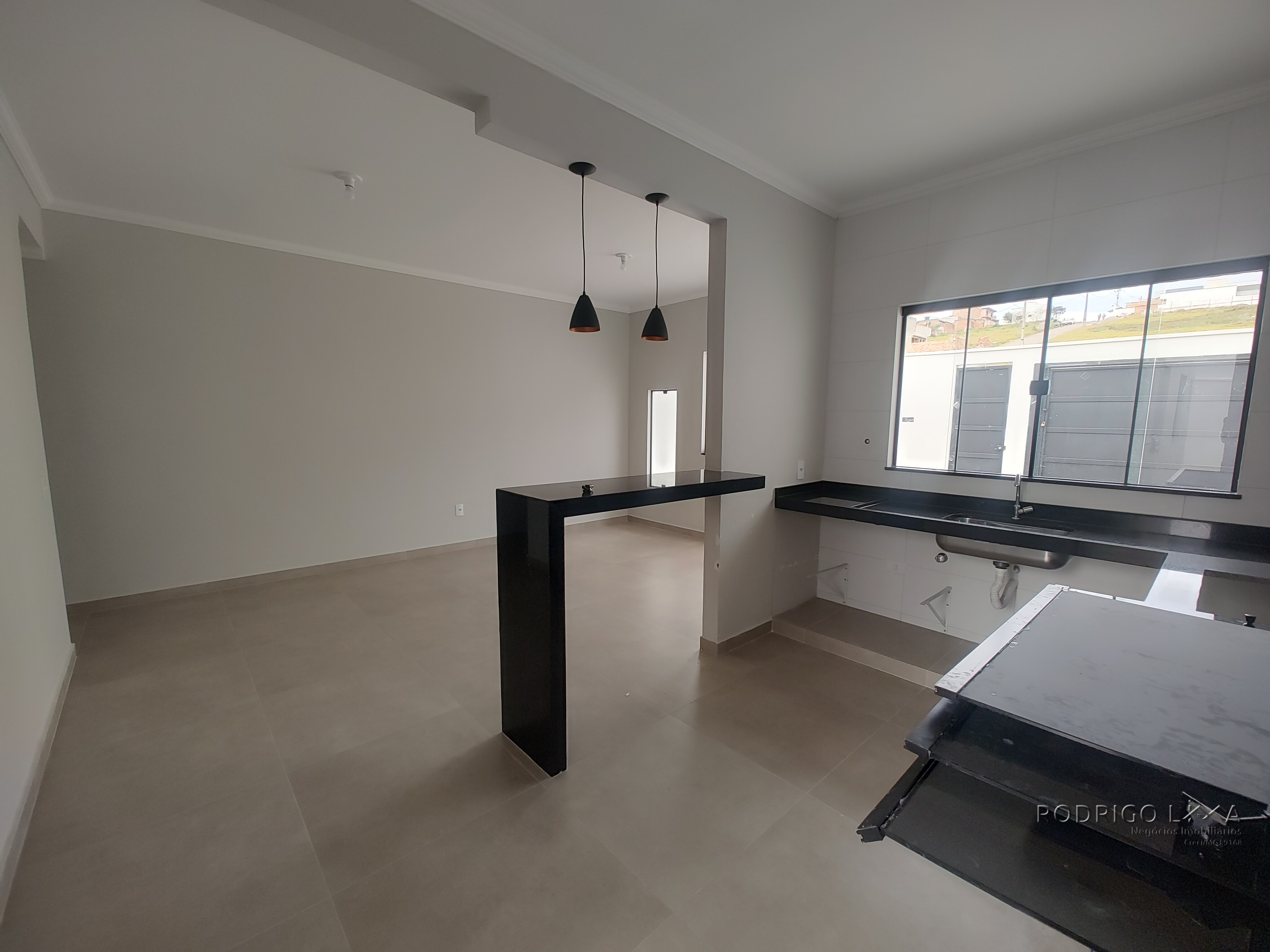 Casa nova para locação em São Lourenço MG