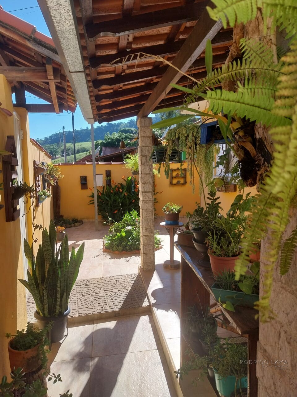 Casa para venda em Dom Viçoso MG