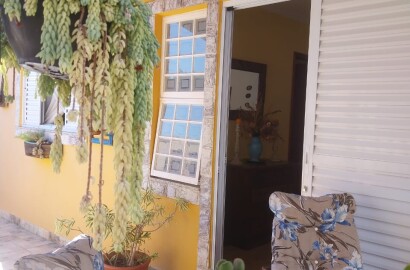 Casa para venda em Dom Viçoso MG