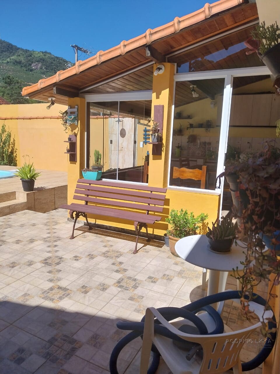 Casa para venda em Dom Viçoso MG