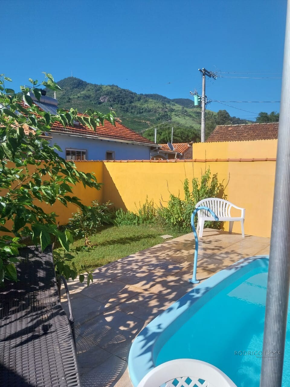 Casa para venda em Dom Viçoso MG