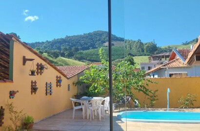 Casa para venda em Dom Viçoso MG