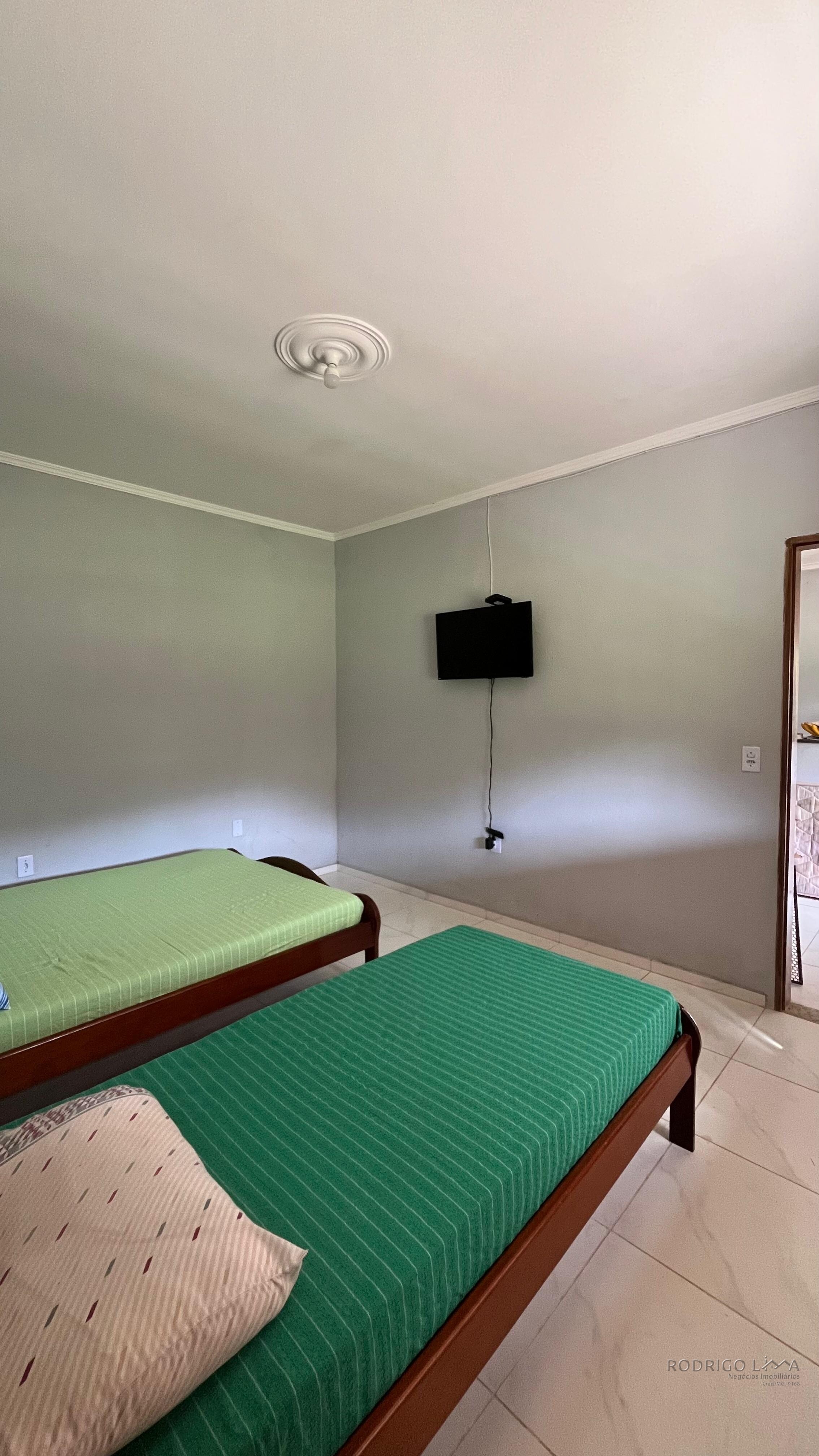 Linda chácara para venda a 15 minutos de São Lourenço MG.