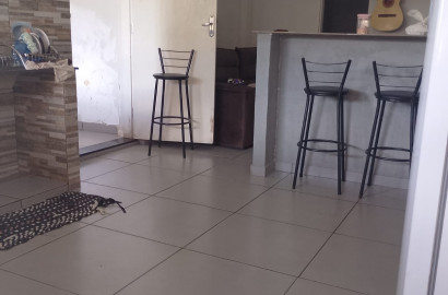 2 casas com terreno a venda em São Lourenço MG