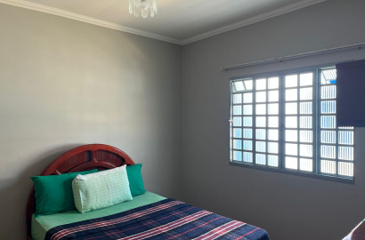 Linda casa a Venda em São Lourenço - MG.