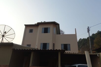 Casa para venda em Itanhandu MG.