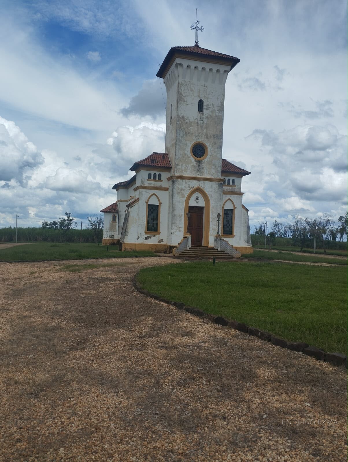Fazenda para venda na região de Cajuru SP