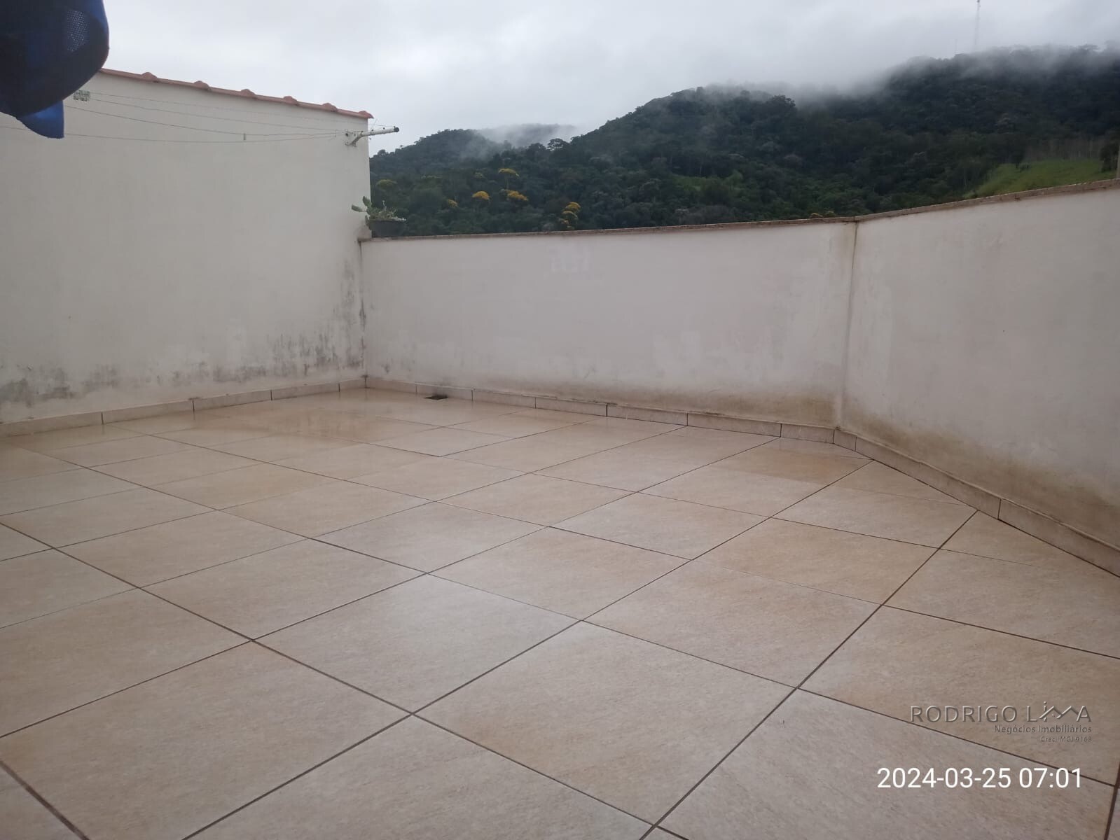 Lindo Sobrado para venda em São Lourenço MG.