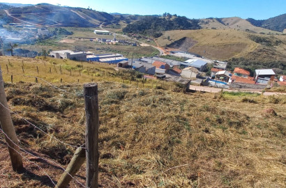 Lote com vista privilegiada em São Lourenço MG