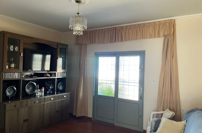 Linda casa a Venda em São Lourenço - MG.