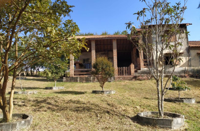 Lindo sítio para venda em Três Corações - MG.