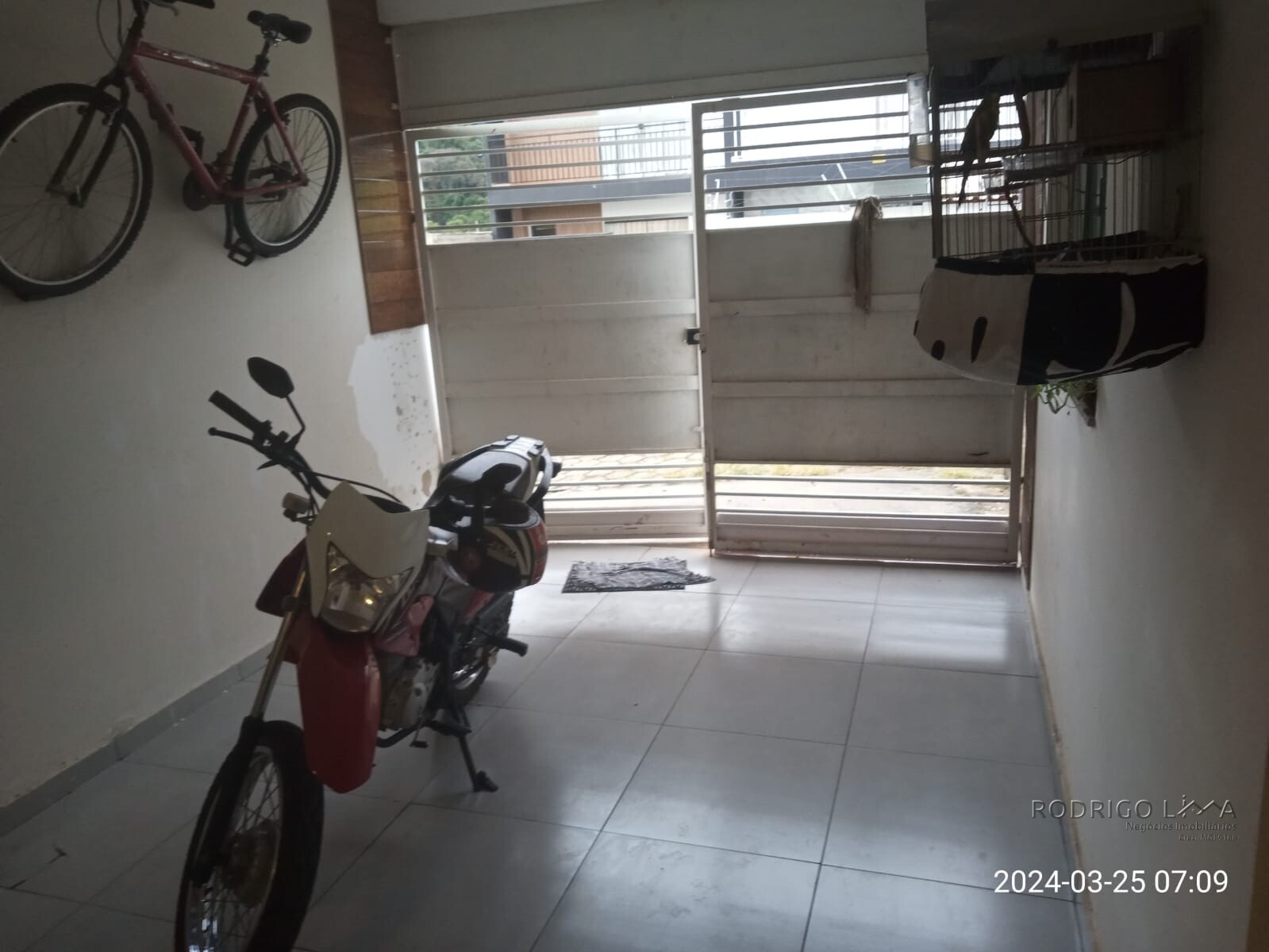 Lindo Sobrado para venda em São Lourenço MG.