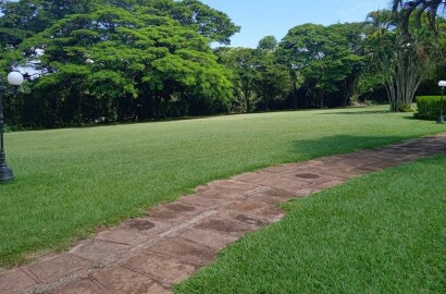 Fazenda para venda na região de Cajuru SP