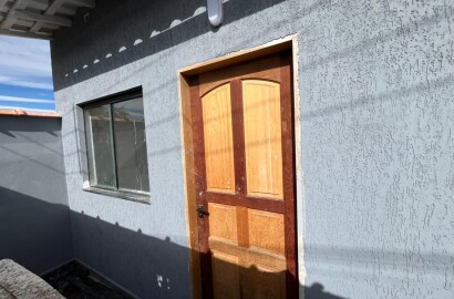 Casa a venda em São Lourenço - MG.