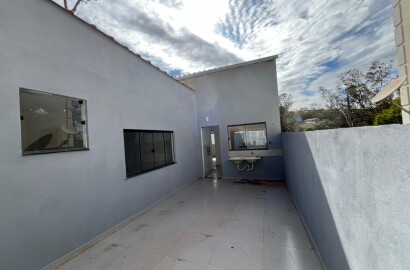 Casa a venda em São Lourenço - MG.