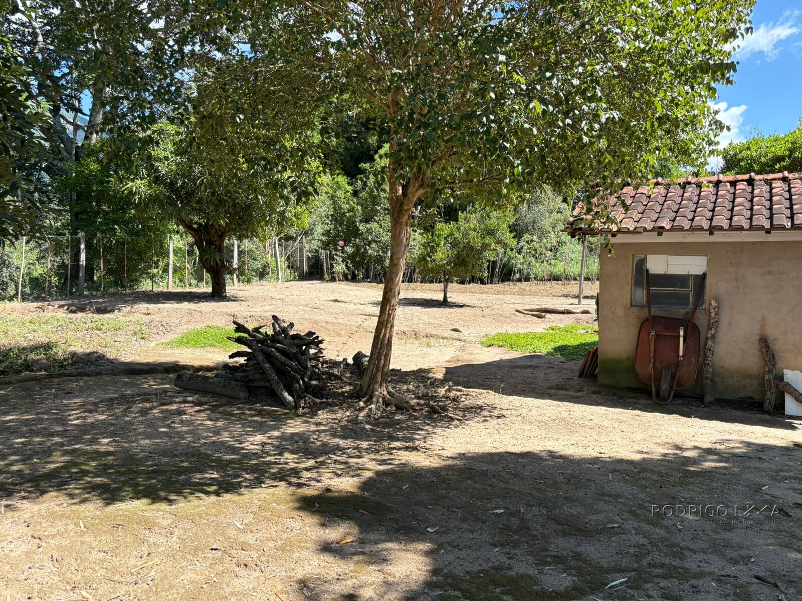 Chácara para venda em Dom Viçoso MG