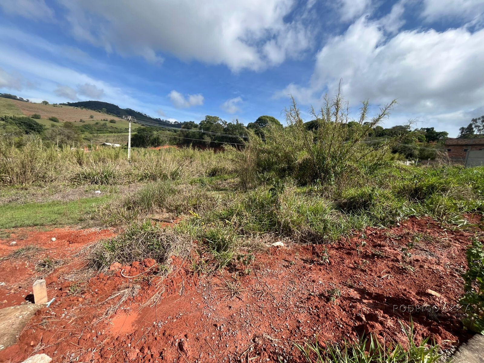 Lote para venda em condomínio de alto padrão em São Lourenço - MG.