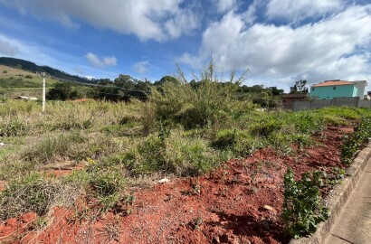 Lote para venda em condomínio de alto padrão em São Lourenço - MG.