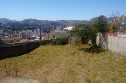 Lote em bairro nobre para venda em São Lourenço MG.