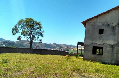 Lote em bairro nobre para venda em São Lourenço MG.