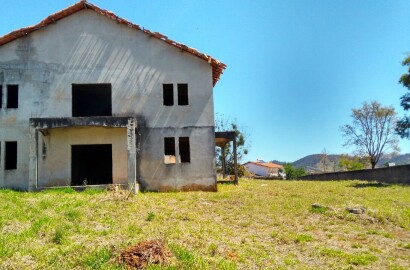 Lote em bairro nobre para venda em São Lourenço MG.