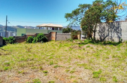Lote em bairro nobre para venda em São Lourenço MG.