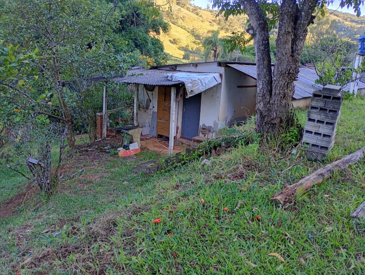 Lindo Sítio em Pouso Alto (Taboão)