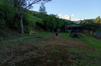 Lindo Sítio em Pouso Alto (Taboão)