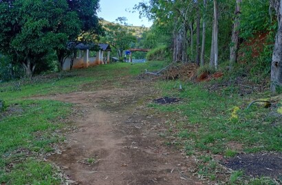 Lindo Sítio em Pouso Alto (Taboão)