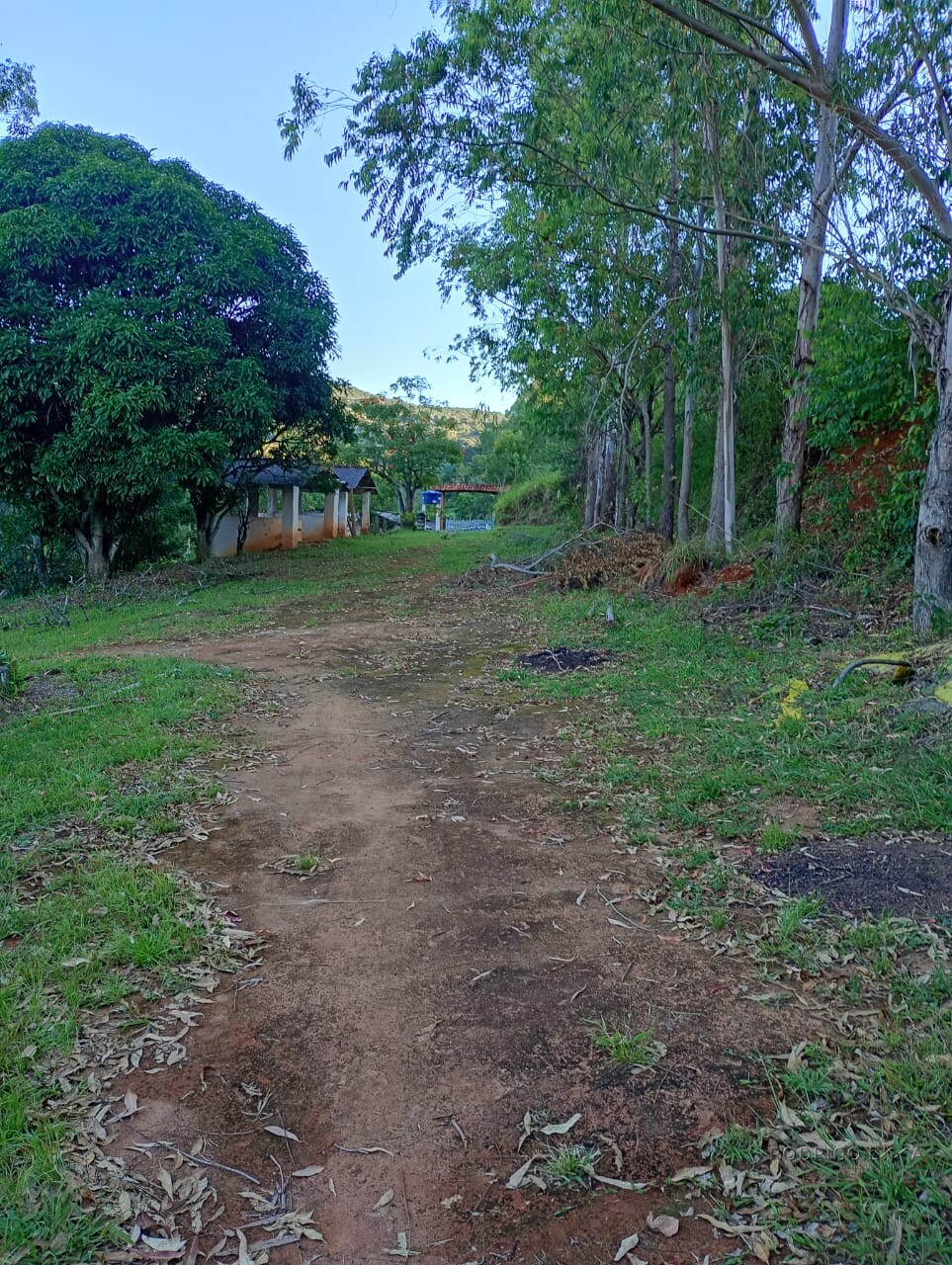 Lindo Sítio em Pouso Alto (Taboão)