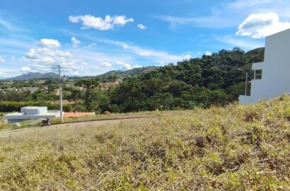 Lote para venda em São Lourenço MG
