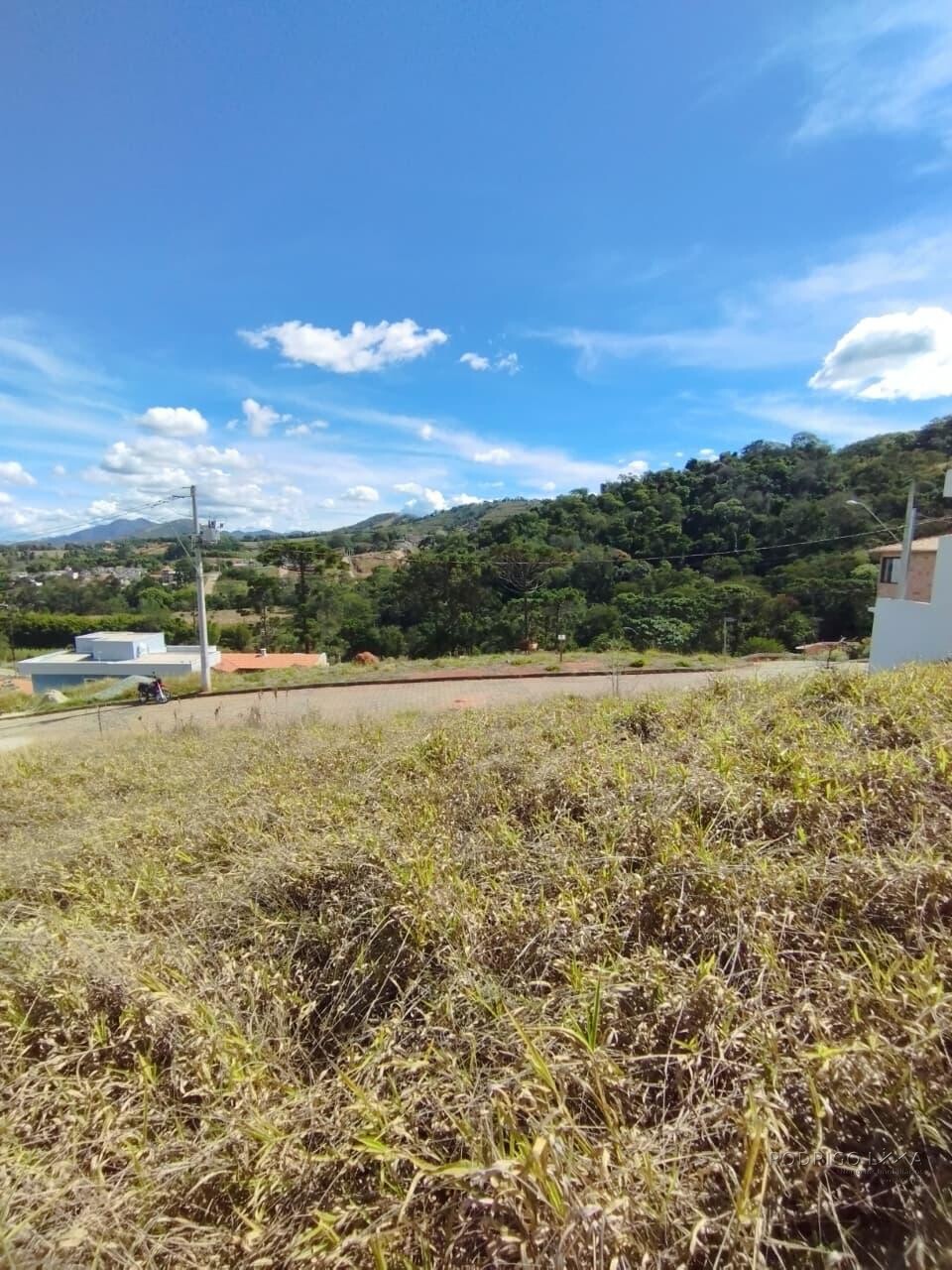Lote para venda em São Lourenço MG