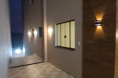 Linda casa para venda em São Lourenço - MG.