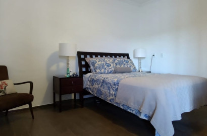 Casa de alto padrão para venda em São Lourenço - MG.
