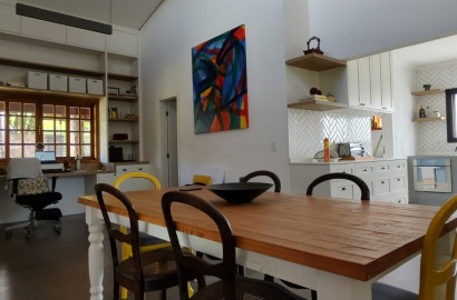 Casa de alto padrão para venda em São Lourenço - MG.