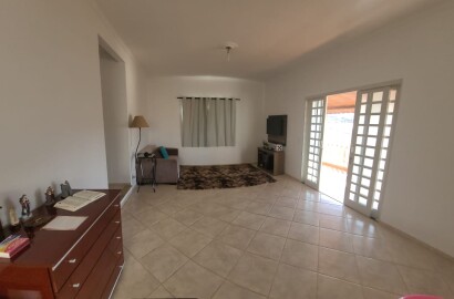 Casa para venda em São Lourenço MG