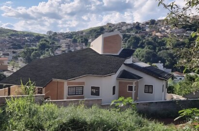 Casa alto padrão para venda em Caxambu Mg
