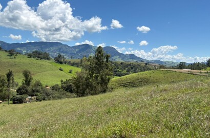 Terreno para venda em Dom Viçoso Mg