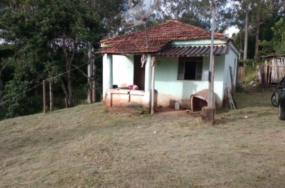 Terreno com casa para venda em Soledade de Minas MG