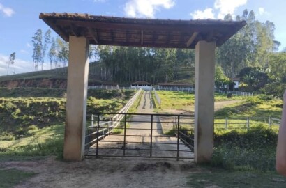 Lindo sítio encantador para venda próximo a São Lourenço Mg.