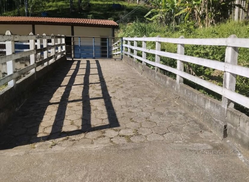 Lindo sítio encantador para venda próximo a São Lourenço Mg.