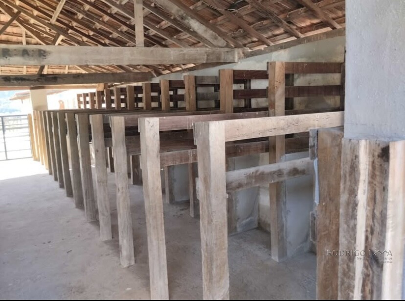 Lindo sítio encantador para venda próximo a São Lourenço Mg.