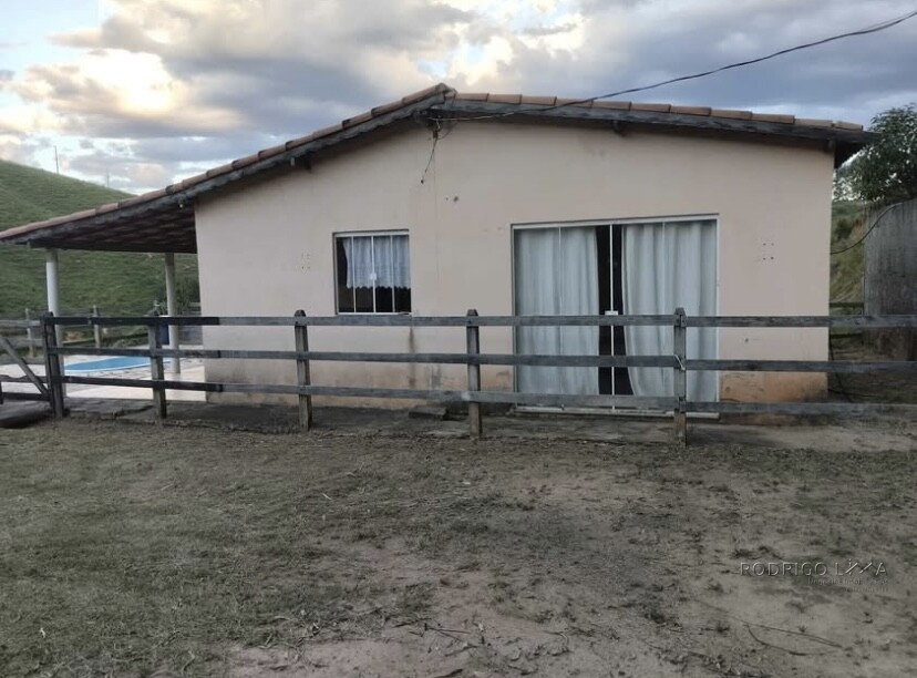 Lindo sítio encantador para venda próximo a São Lourenço Mg.