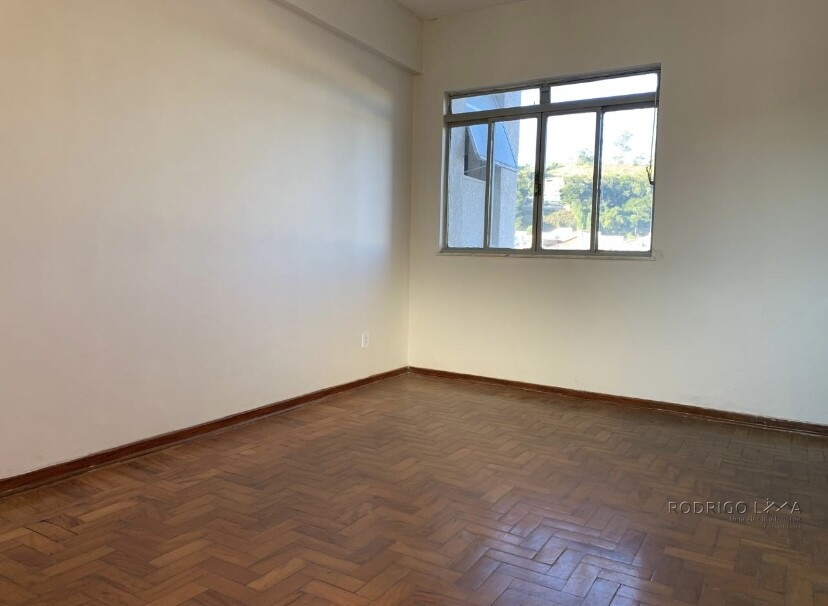 Oportunidade !!! Apartamento para venda no centro de São Lourenço MG.