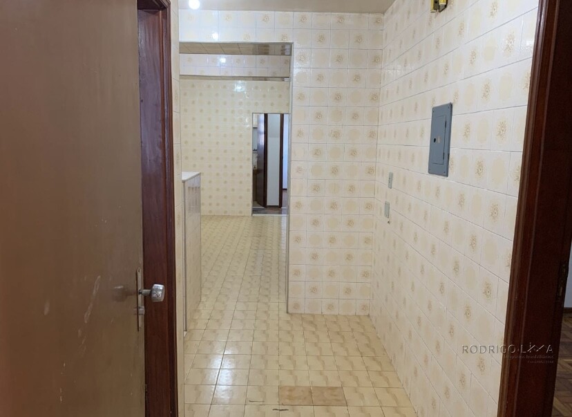 Oportunidade !!! Apartamento para venda no centro de São Lourenço MG.