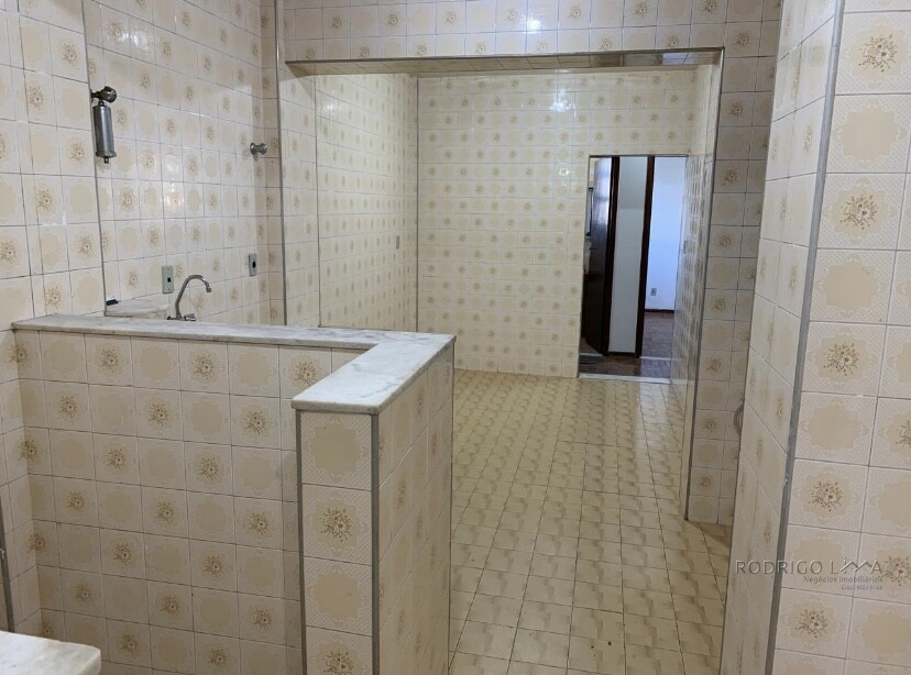 Oportunidade !!! Apartamento para venda no centro de São Lourenço MG.