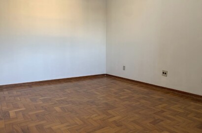 Oportunidade !!! Apartamento para venda no centro de São Lourenço MG.