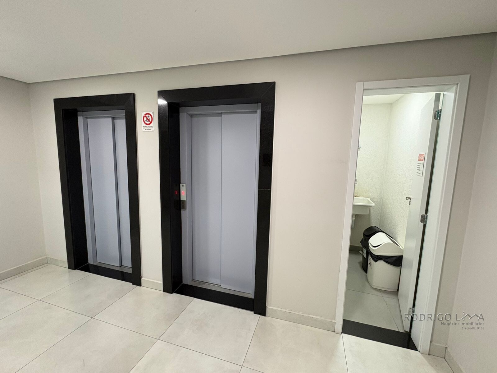 Flat para venda no centro de São Lourenço MG