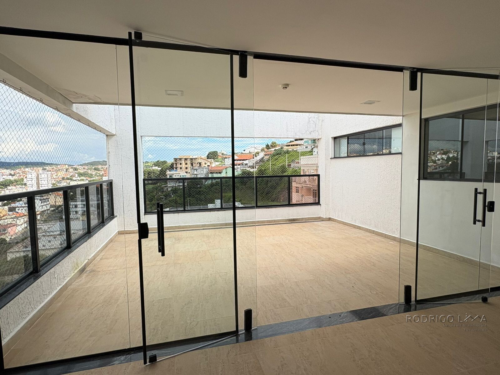 Flat para venda no centro de São Lourenço MG