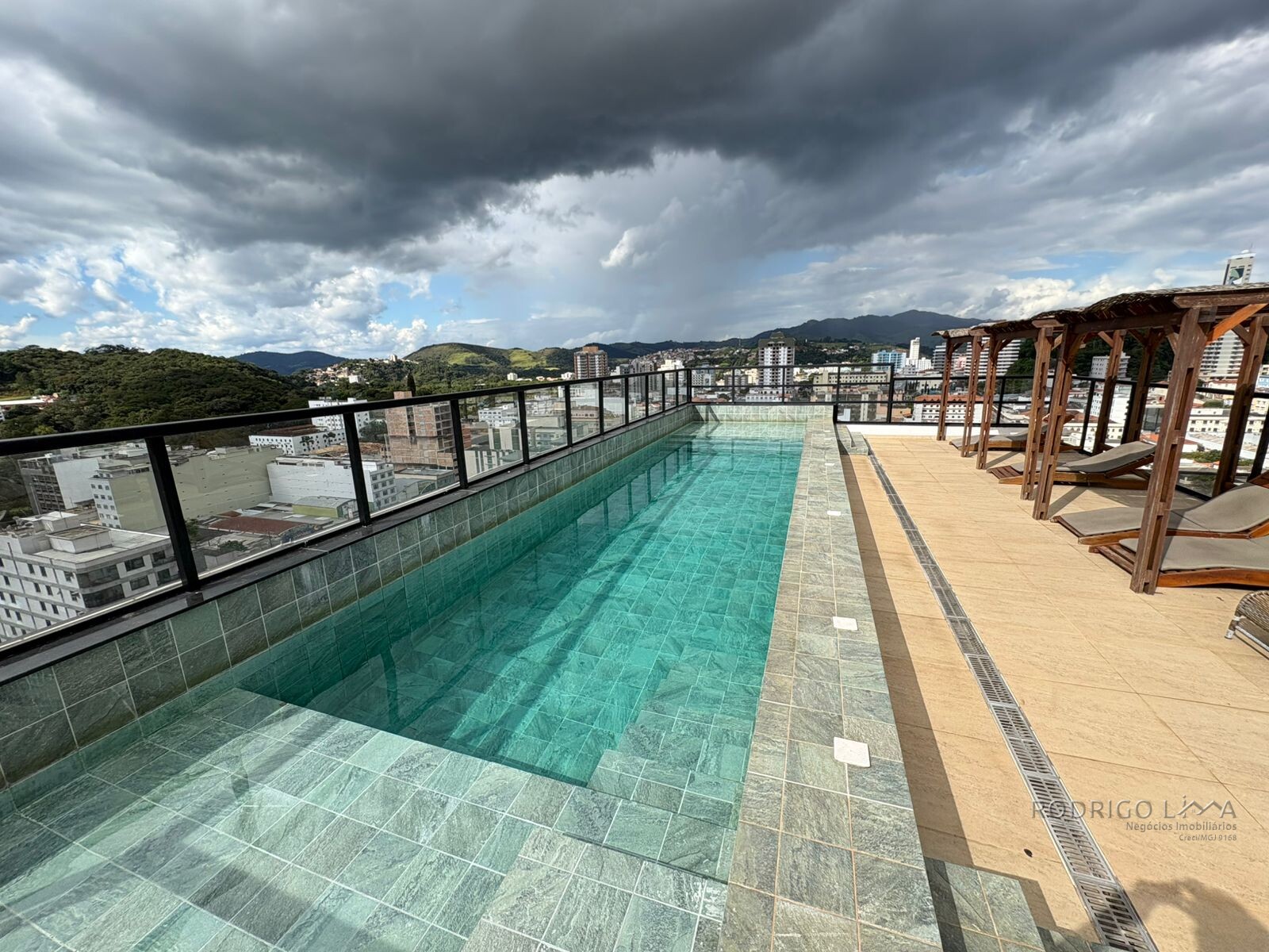 Flat para venda no centro de São Lourenço MG
